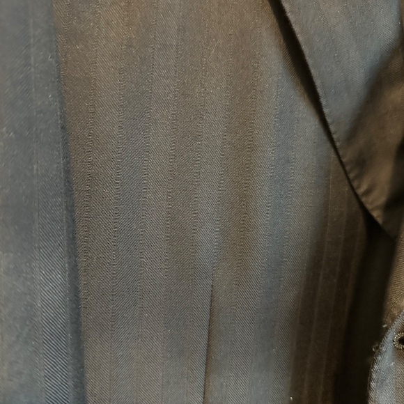 Ermenegildo Zegna (Su Misura) Trofeo Men's 100% Wool Suit. - Picture 4 of 16